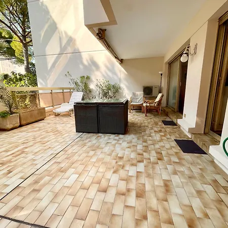 Apartment Avec Piscine *